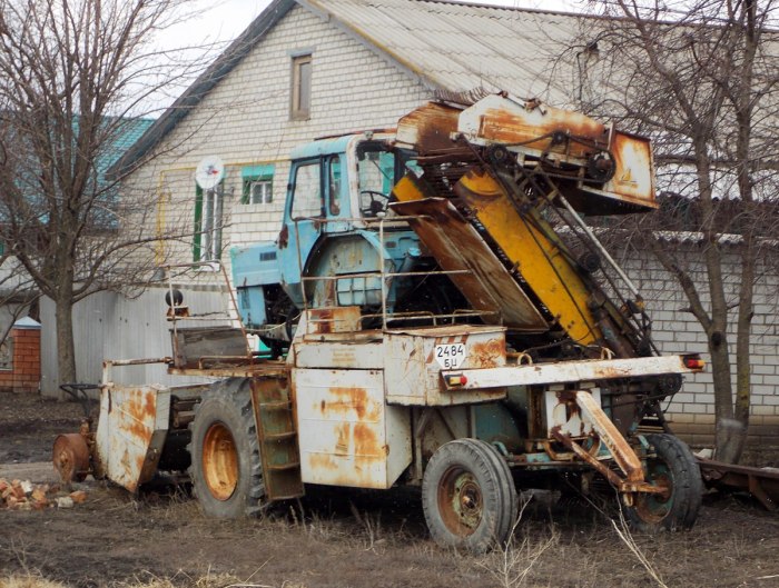 Свеклоуборочный комбайн спс 4.2