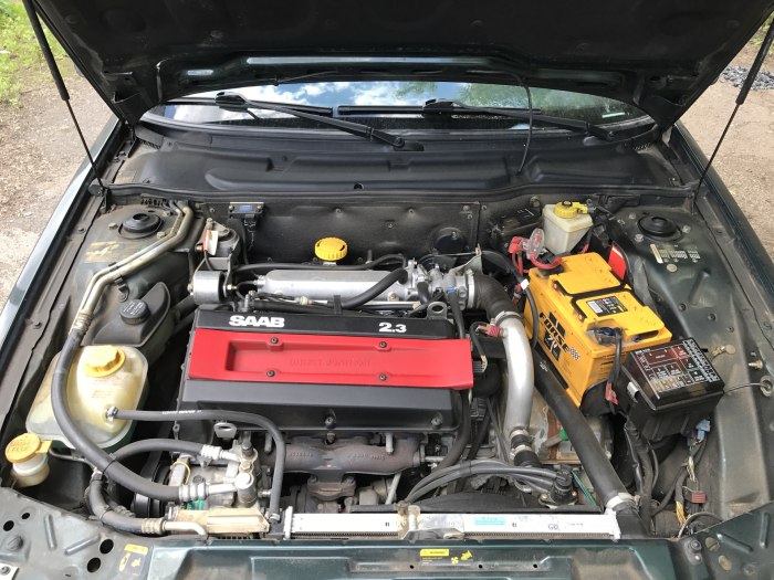 Saab 9000 2.3