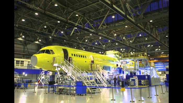 Сборка самолета МС 21
