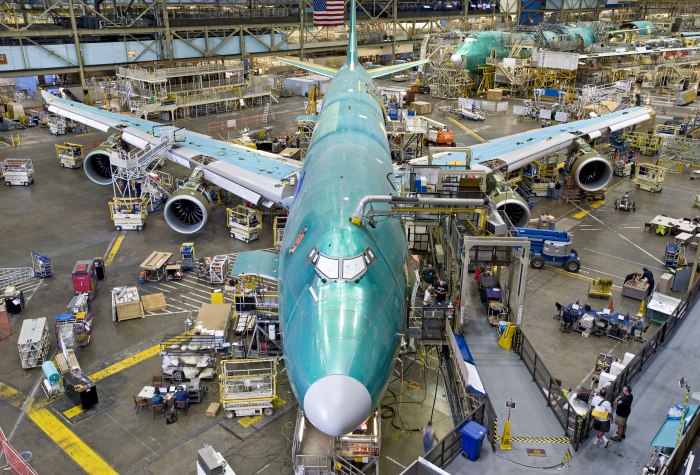 Завод Боинг 747