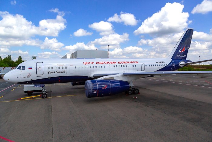 Ту-204-300 Роскосмос