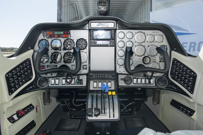 Tecnam p2006t