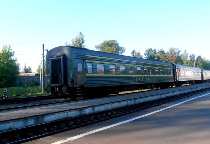 010а Псков сидячий