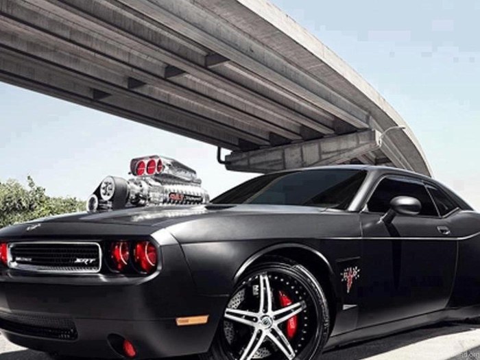 Dodge Challenger srt8 Black