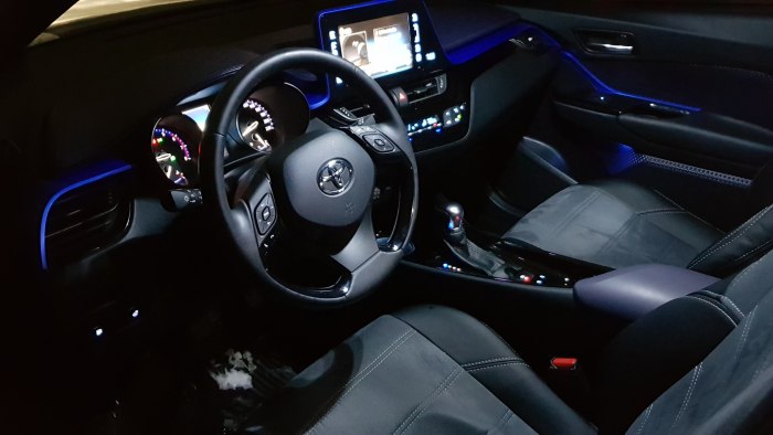 Toyota Chr 2017 салон