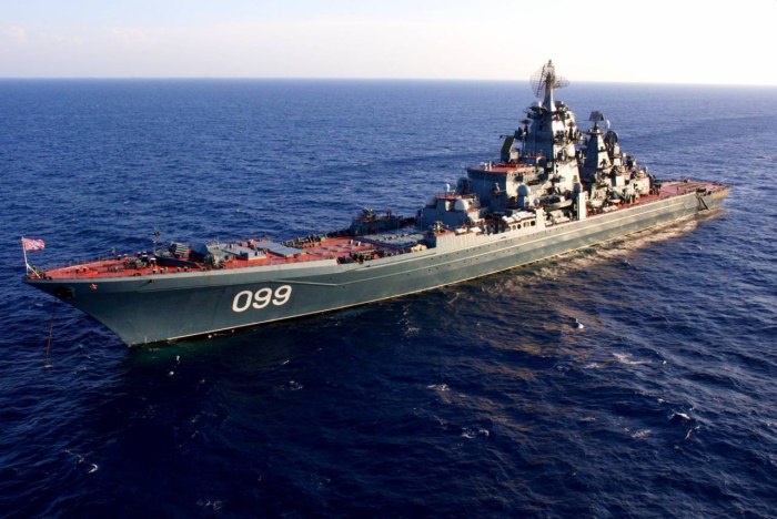 Самый крупный военный корабль россии