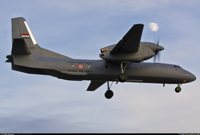 Самолет АН-32