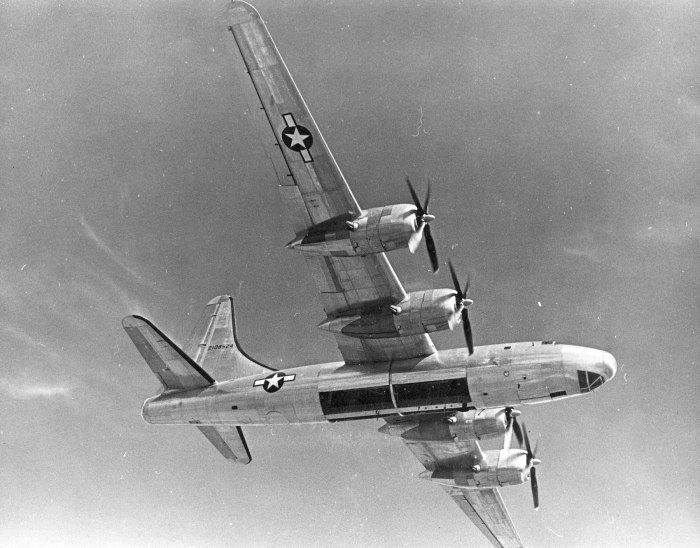 B-32 бомбардировщик