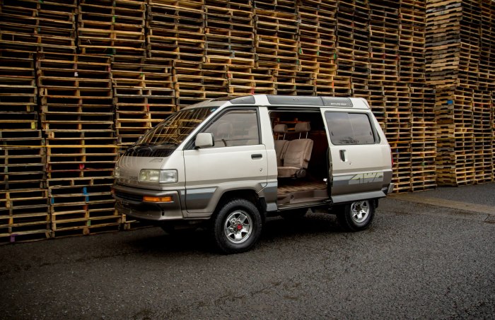 Toyota LITEACE 1991