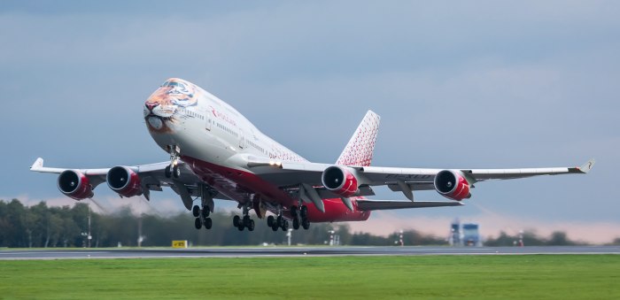 Боинг 747 Россия Тигролет