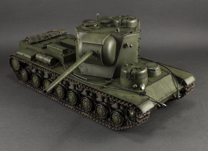 Кв-2 танк