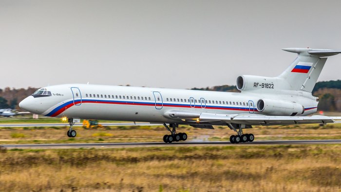 Ту-154 пассажирский самолёт
