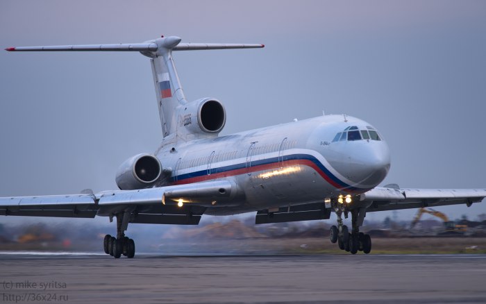 Самолет ту 154б 2