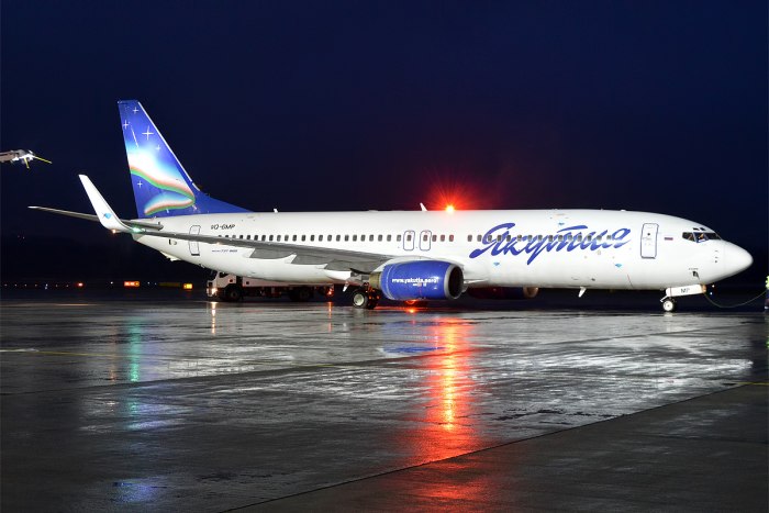 Авиакомпания Якутия Boeing 737