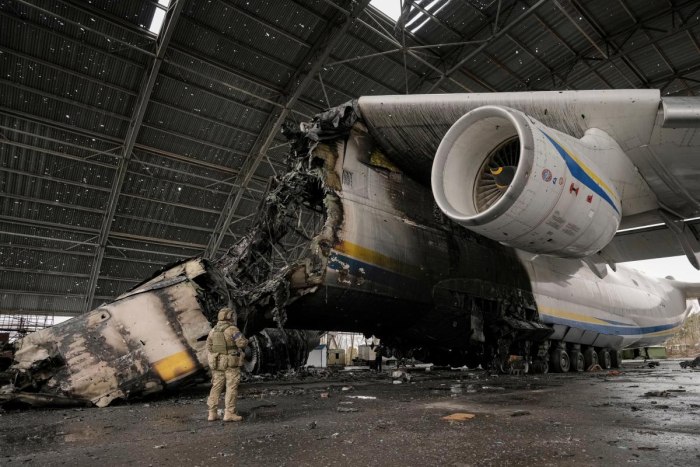 АН-225 Мрия уничтожен