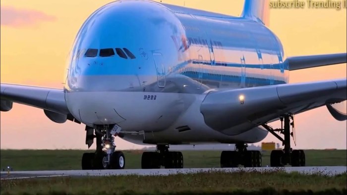 Эйрбас 380