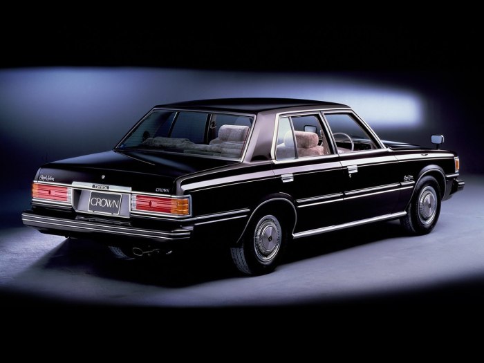 Toyota Crown ms112