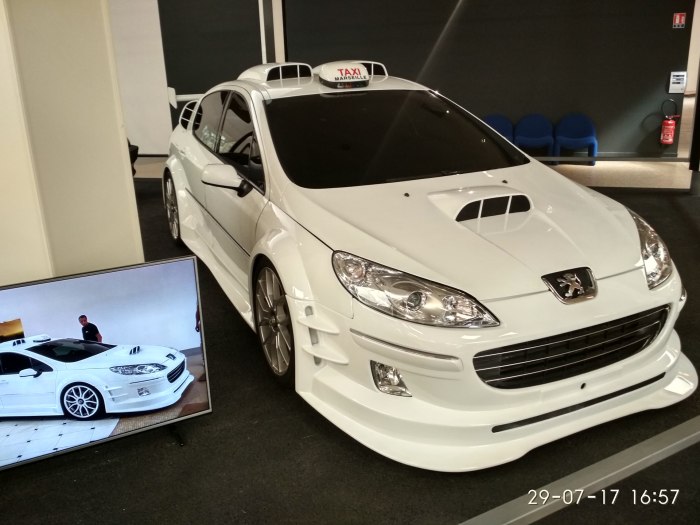 Peugeot 407 Taxi 4