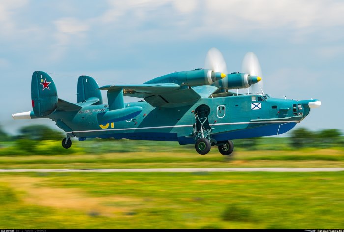Самолёт амфибия бе-12