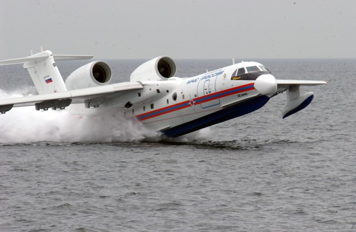 Самолет-амфибия бе-200