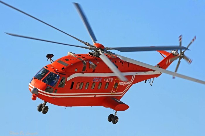 Пожарный вертолет ми-8