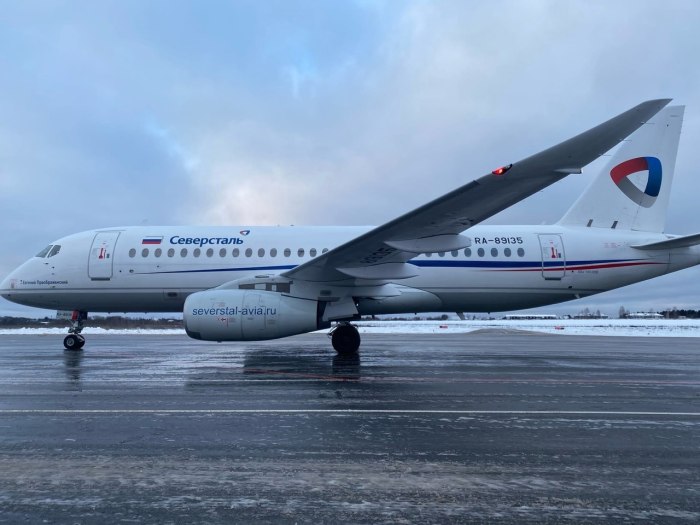 Самолет реконструкция