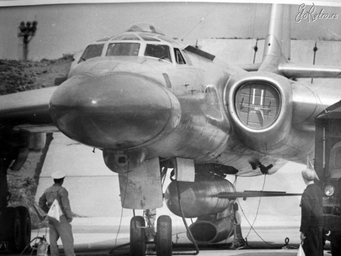 Ту-16 кабина