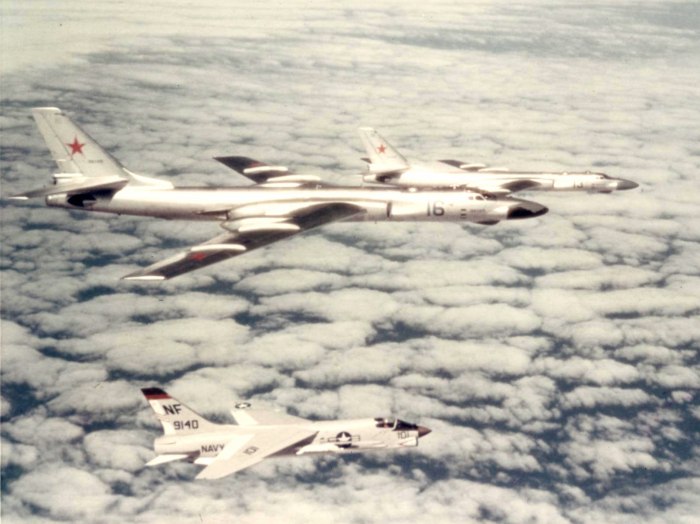 Туполев ту-16