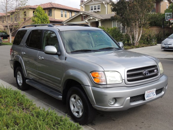 Toyota Sequoia 2002 4wd button