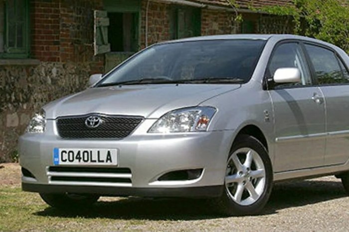 Toyota Королла 2002