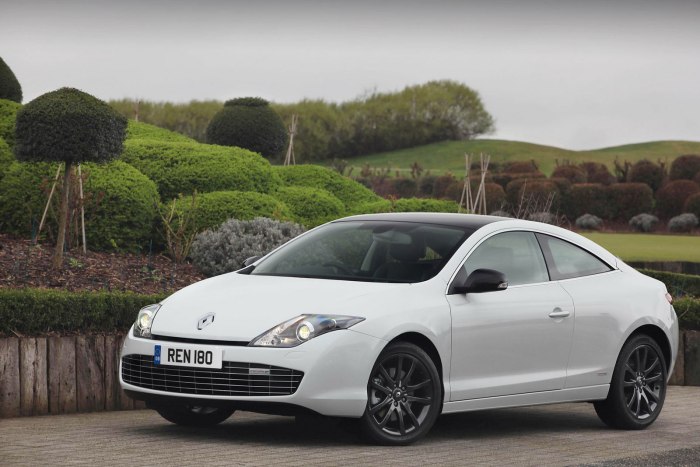 Renault Laguna Coupe