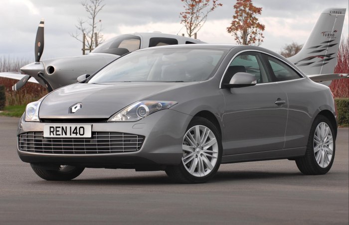 Renault Laguna 3 Coupe