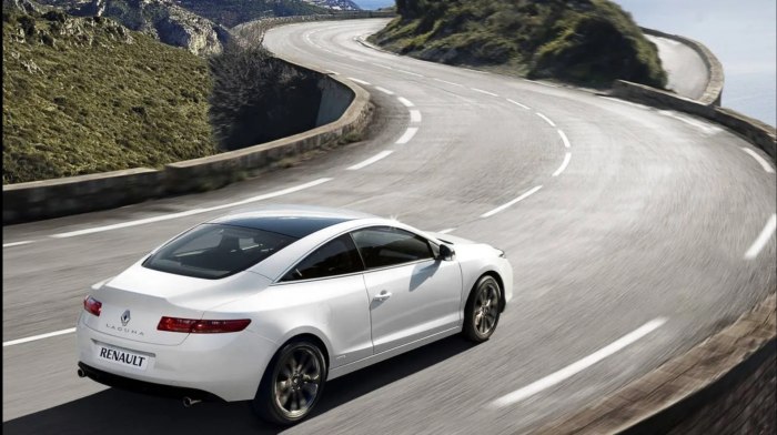Renault Laguna купе