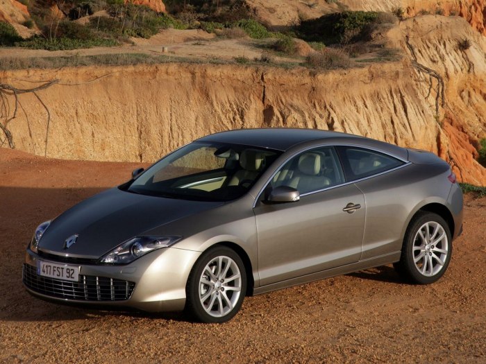 Renault Laguna 3 купе