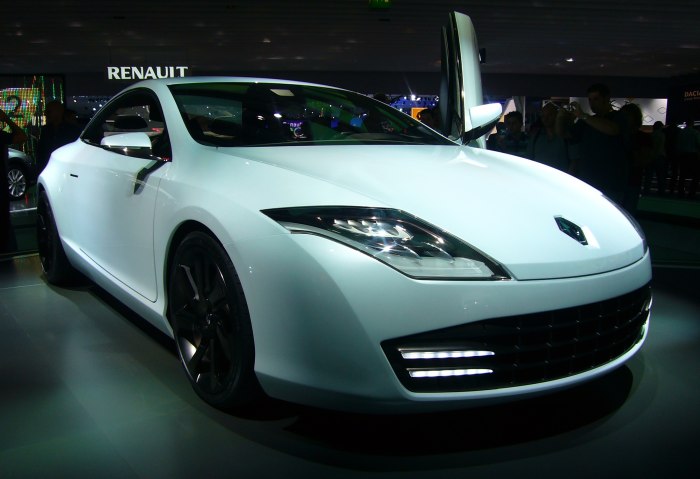 Renault Laguna 3 Coupe