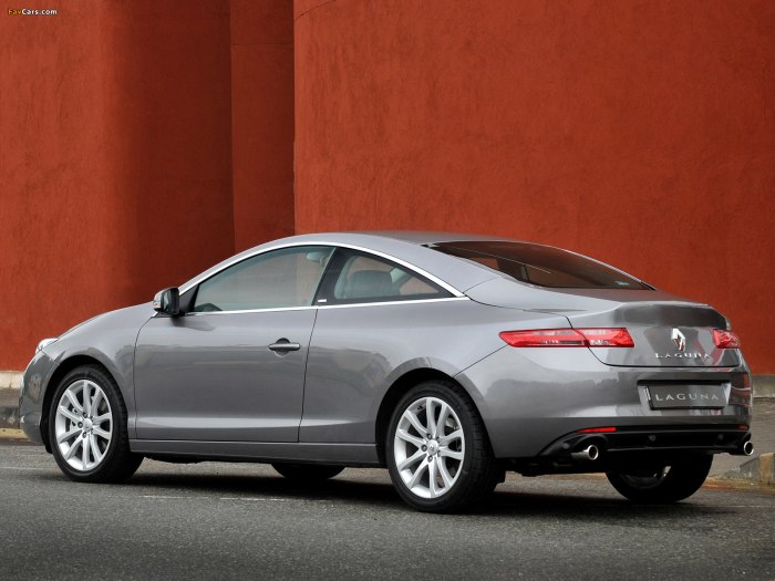 Renault Laguna Coupe 2013