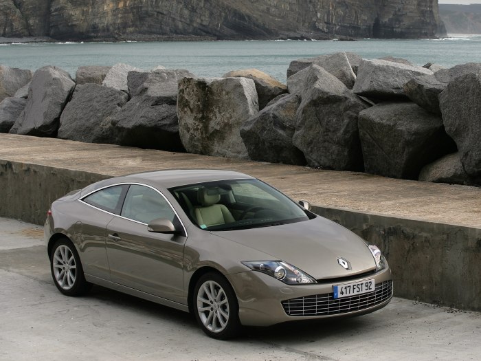 Renault Laguna 3 Coupe