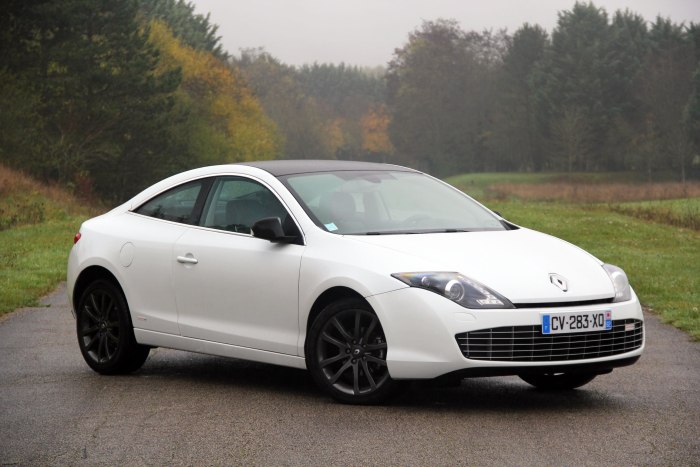 Renault Laguna 3 Coupe