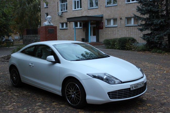 Renault Laguna Coupe
