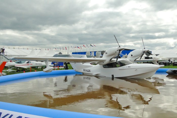 Самолет-амфибия л-42 "Чайка"