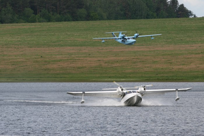Самолет-амфибия л-42 "Чайка"