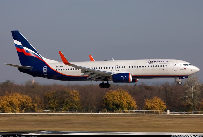 Боинг 738-800