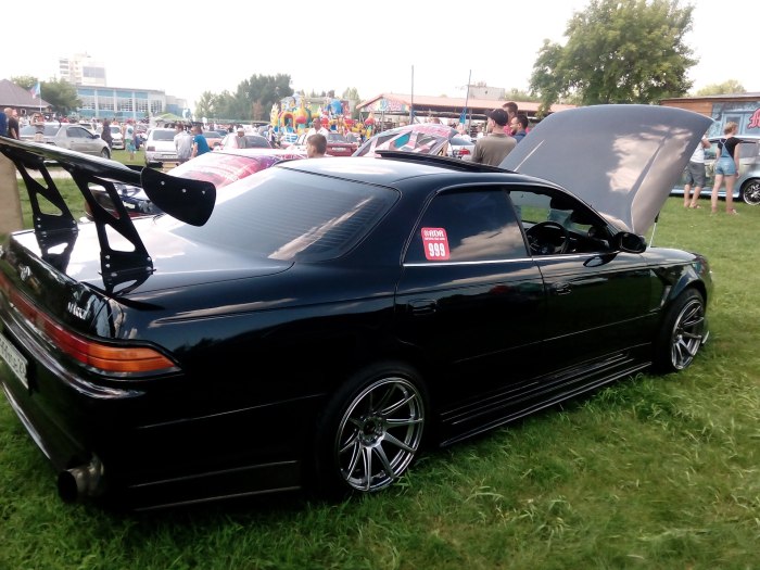 Toyota Mark 2 90 кузов
