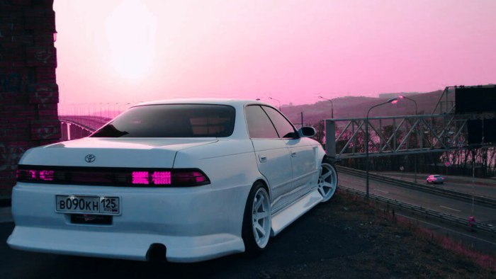 Toyota Mark 2 90 белый