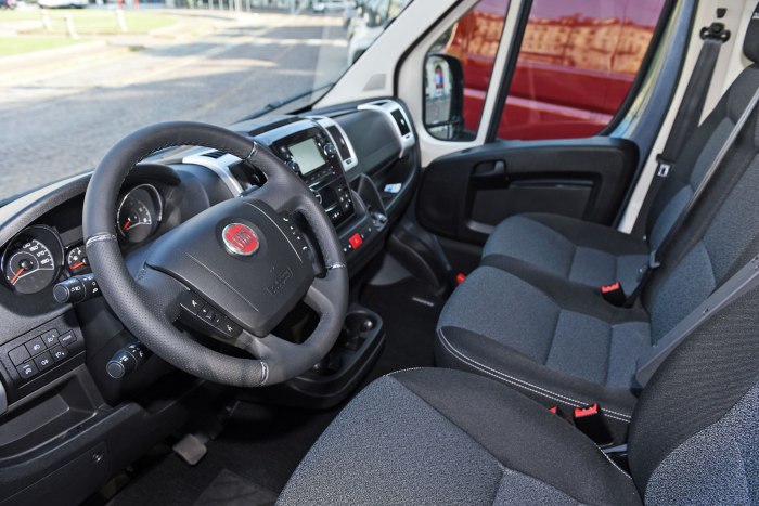 Fiat Ducato 3 салон