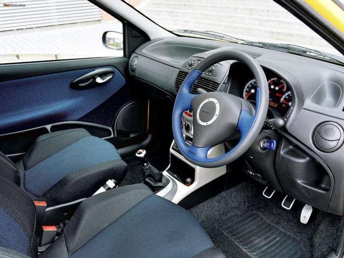 Салон Fiat punto 1