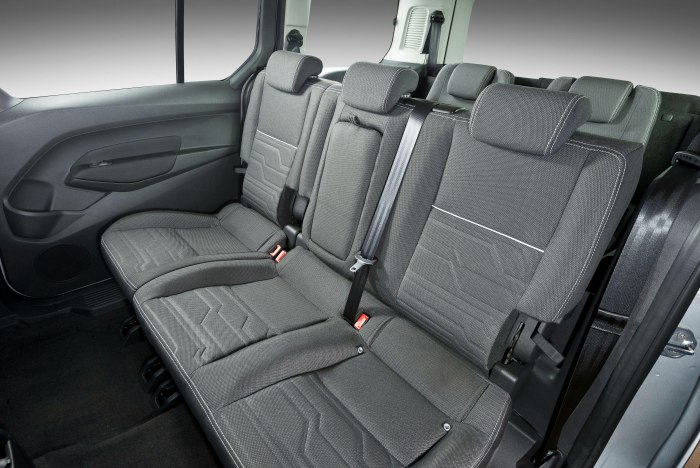 Ford Tourneo connect 2007 салон