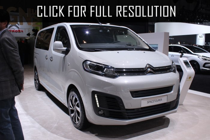 Citroen Спейс Турер