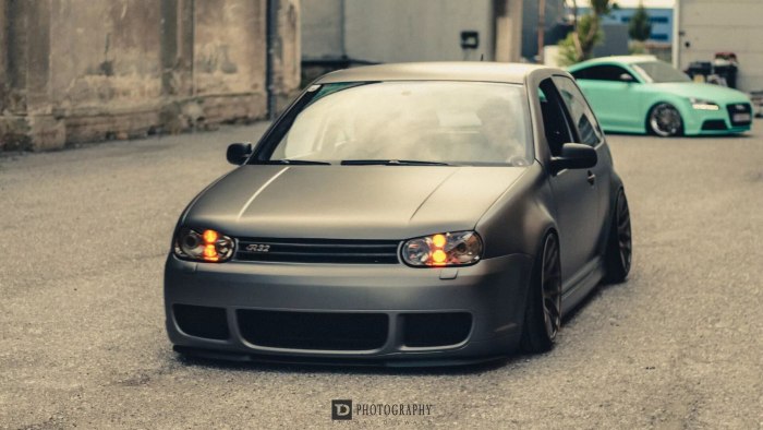 VW Golf 4 stance