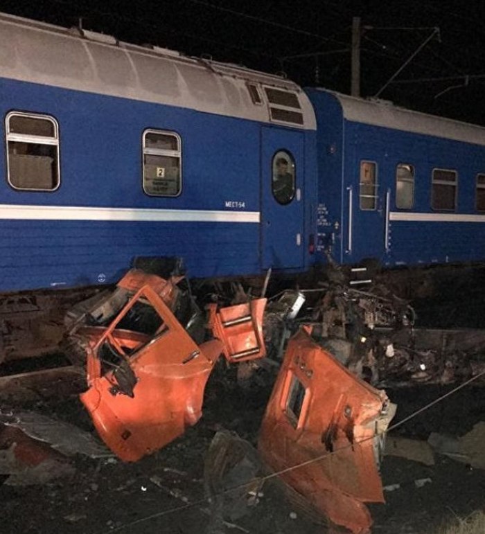 Поезд Минск Адлер
